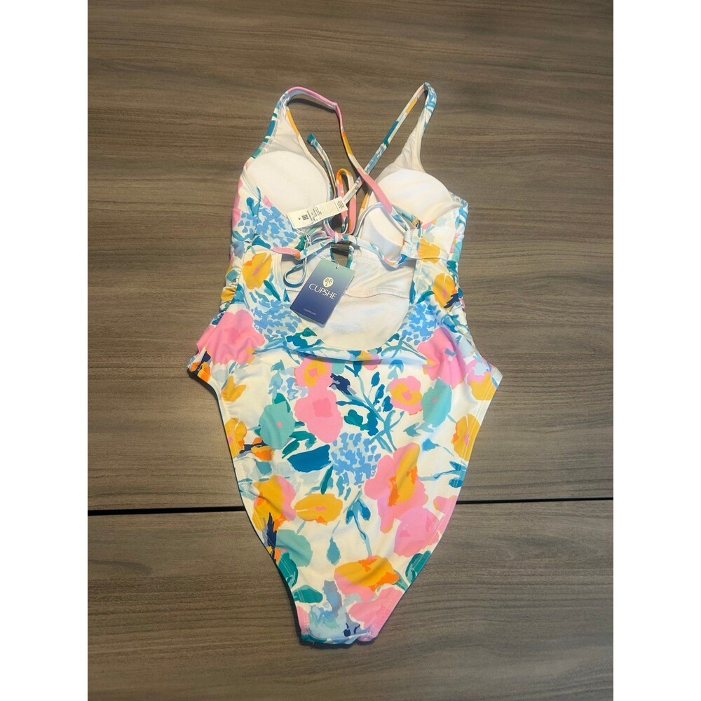 Women’s White Floral One Piece Swimsuit Size M - Picture 3 of 9
